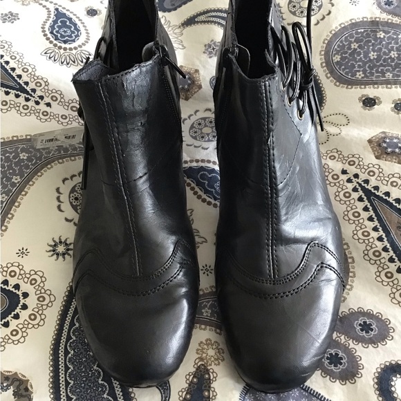 Rieker Shoes - Rieker Black Leather Ankle Boots NWT